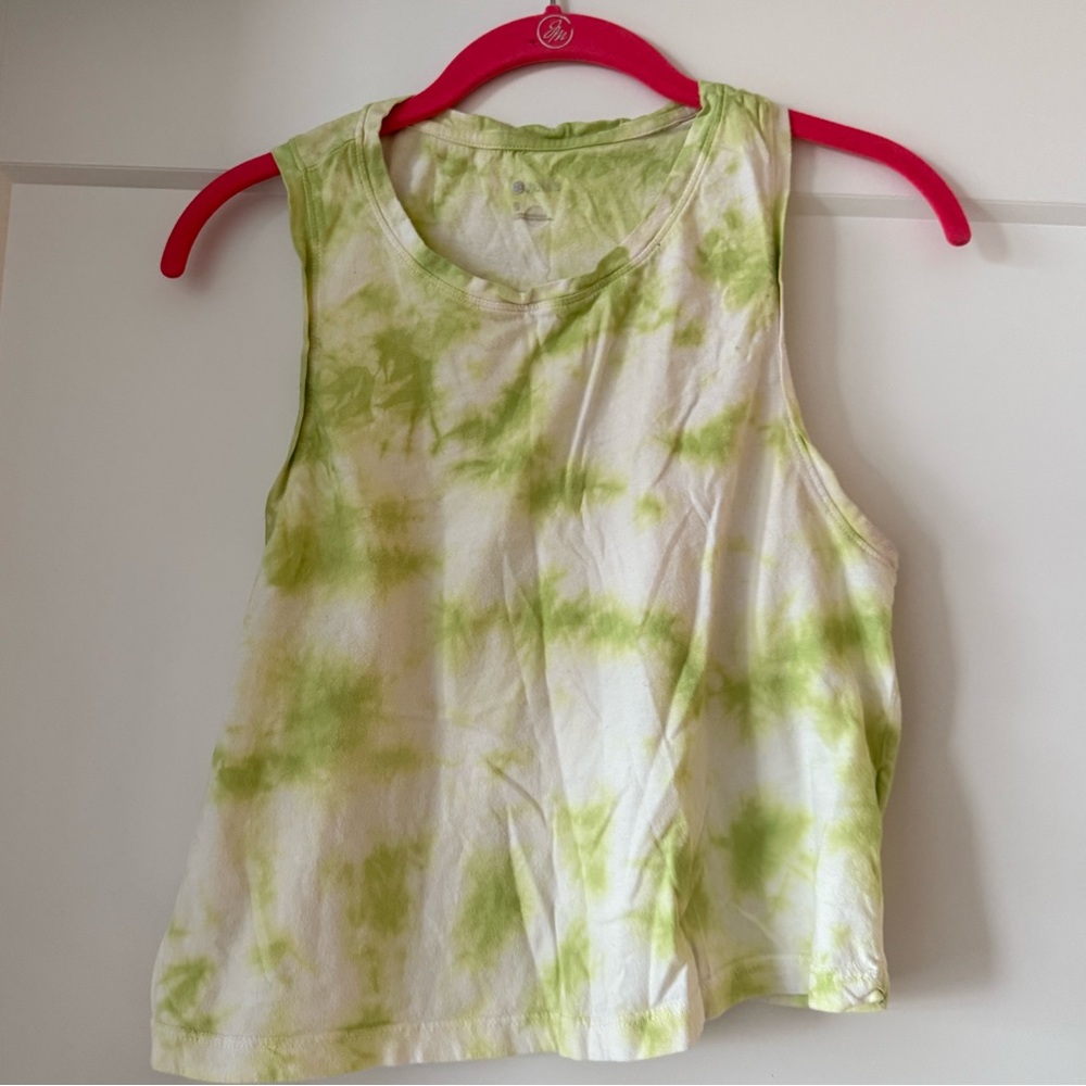 Zella Crop Tank in green tie dye, size small